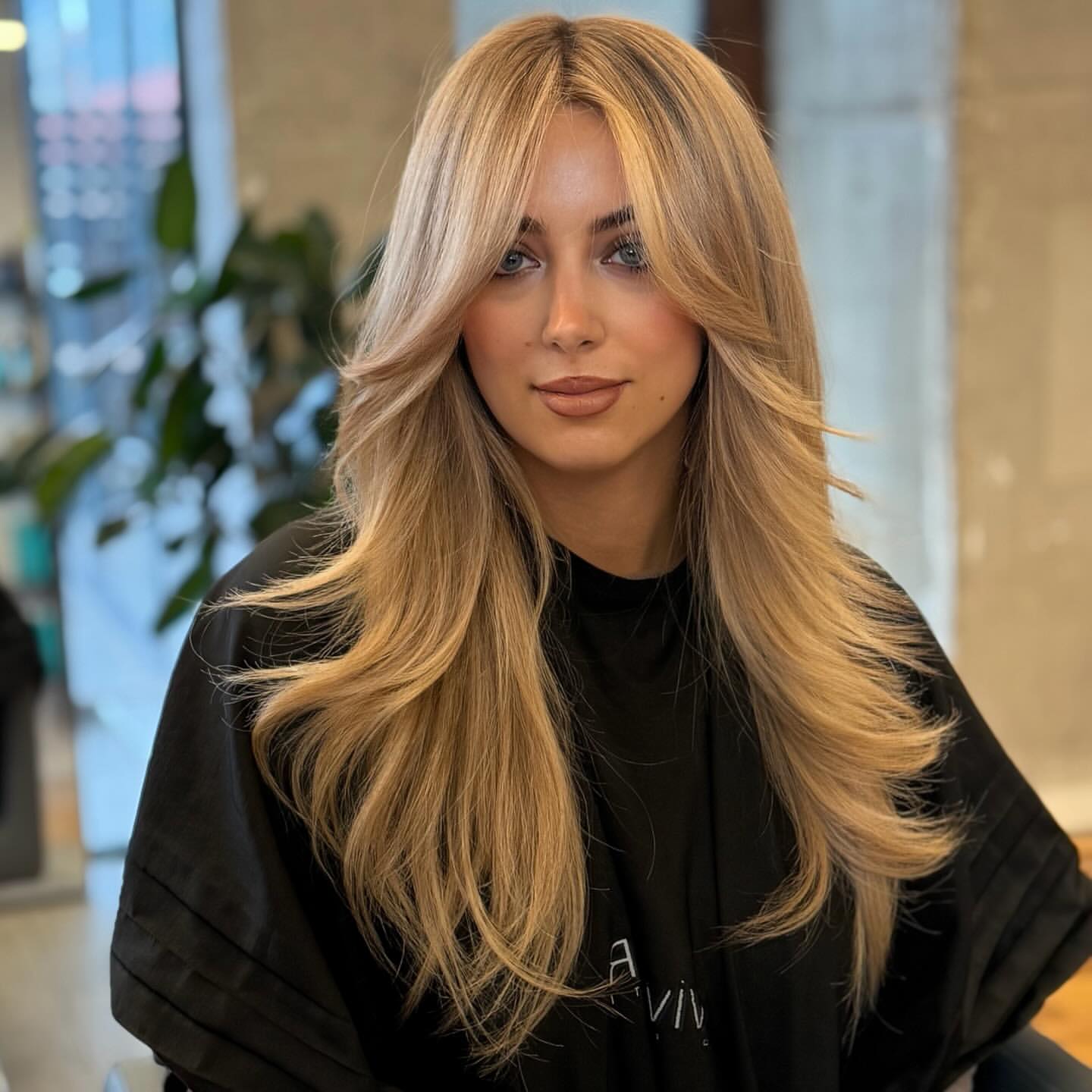 Blonde flowing in layers
